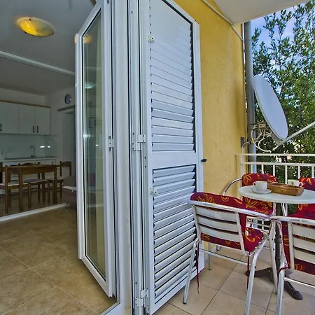 Hvar Port View Apartment Hvar Town